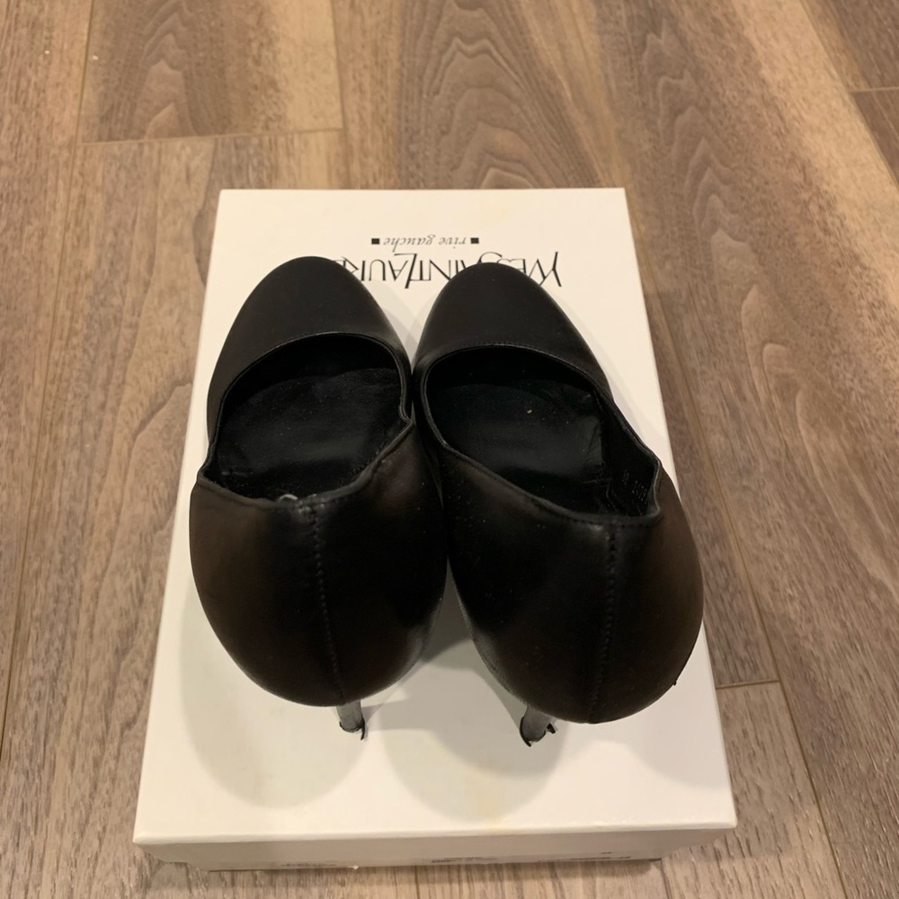 Yves Saint Laurent Tribute Round Toe Pump - Picture 6 of 8